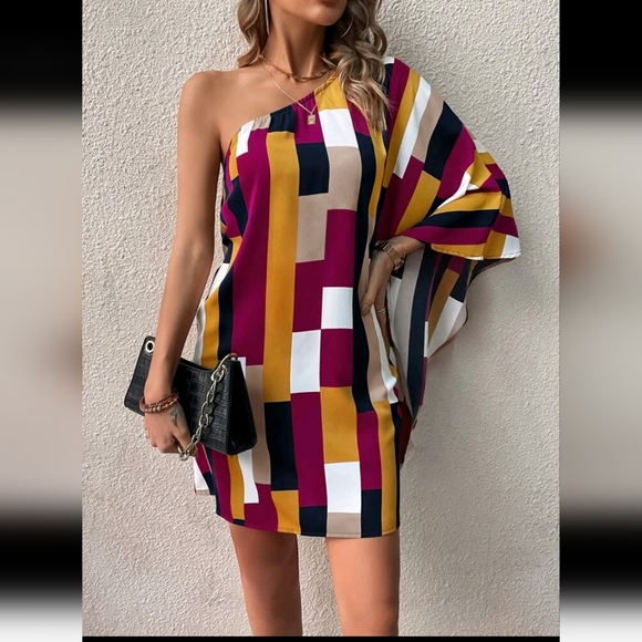 BATWING TUNIC/DRESS - Picture 2 of 5